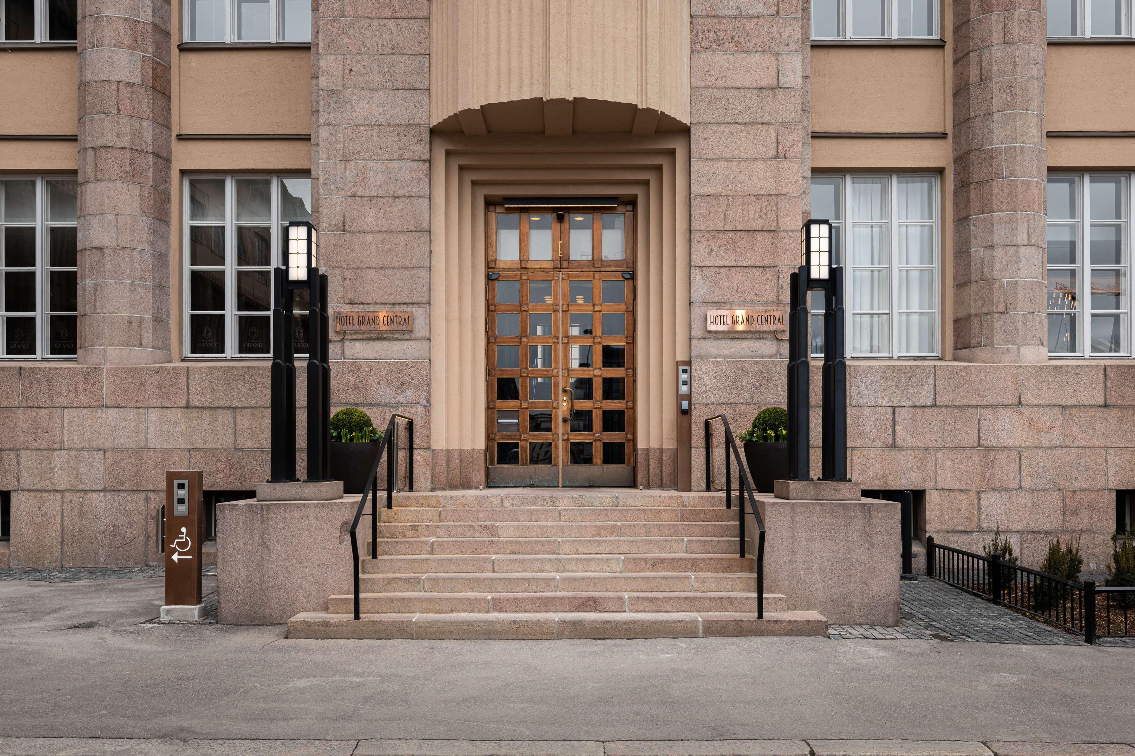 Scandic Grand Central Helsinki Hotel Exterior photo